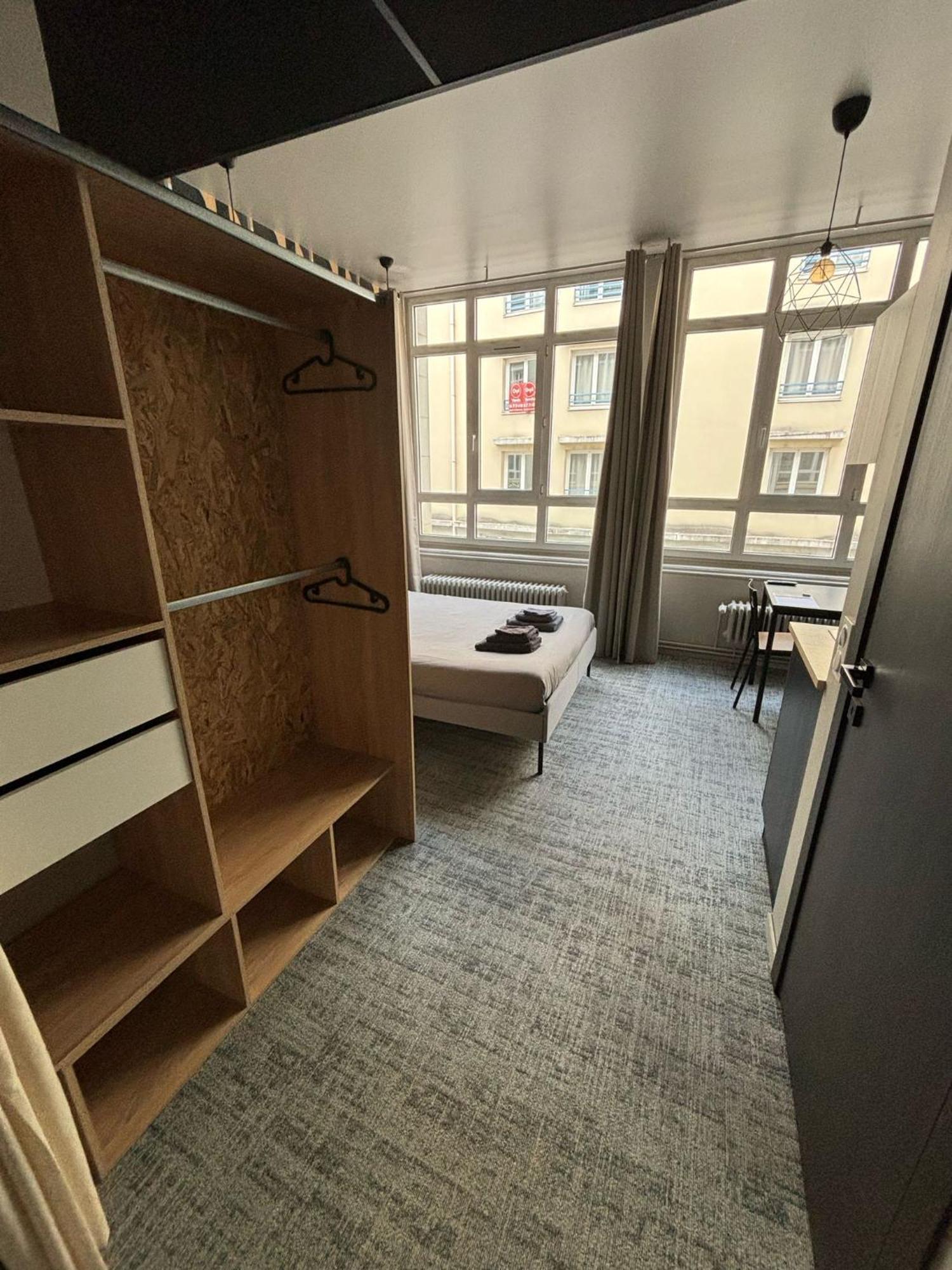 Appartement Le 12 Wifi Cosy Parking Gratuit à Saint-Etienne  Extérieur photo